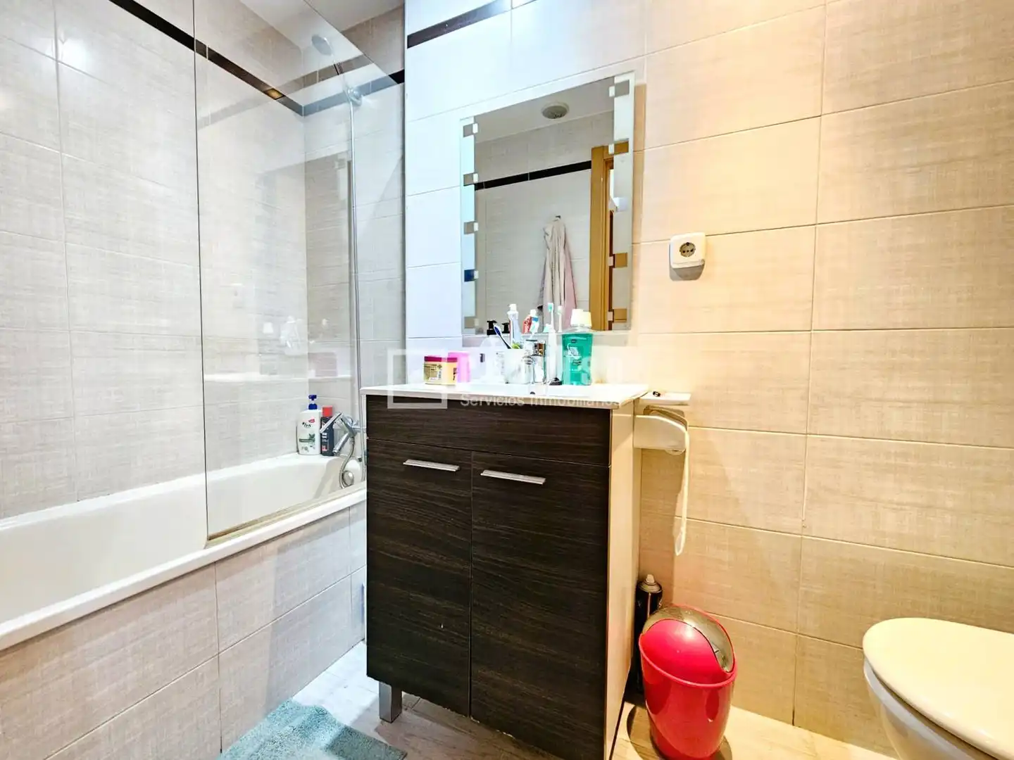 Badezimmer von Wohnung zum Verkauf in Parla mit Klimaanlage, Heizung und Privatgarten