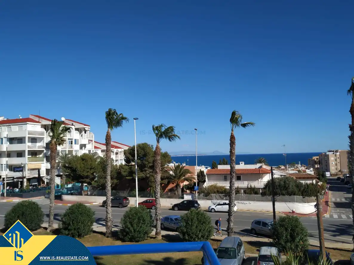 Mini appartamento con terrazza in vendita a Playa de los Locos, imagen 28