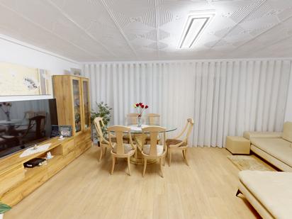 Living room of Flat for sale in Elche / Elx  with Air Conditioner, Heating and Parquet flooring