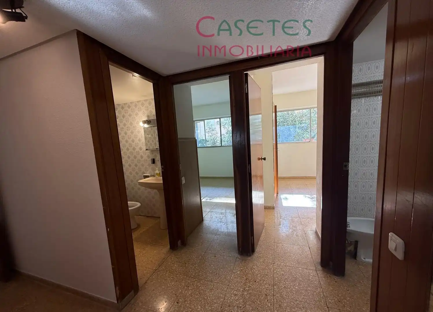 Habitación de Piso en venta en Valencia con Trastero y Balcón
