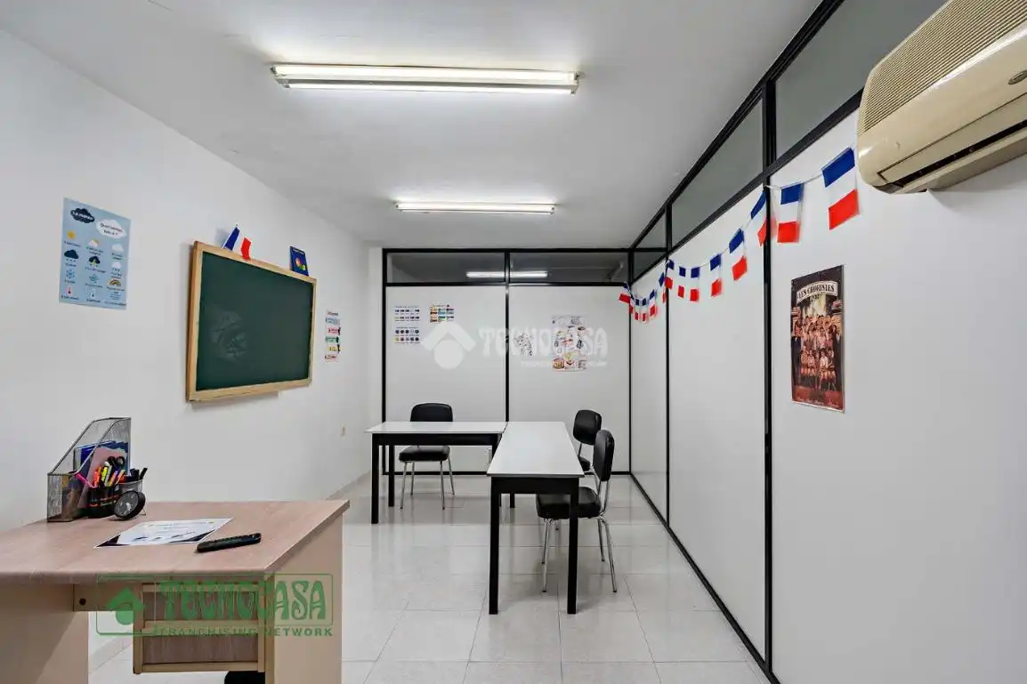 Piso con ascensor en venta en El Ejido Ciudad, imagen 9