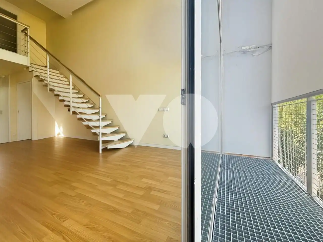 Duplexes for sale in Madrid  with Air Conditioner, Heating and Terrace