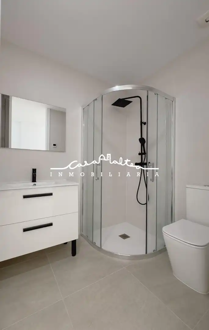 Bathroom of Detached homes for sale in Calpe / Calp  with Air Conditioner, Private garden and Terrace