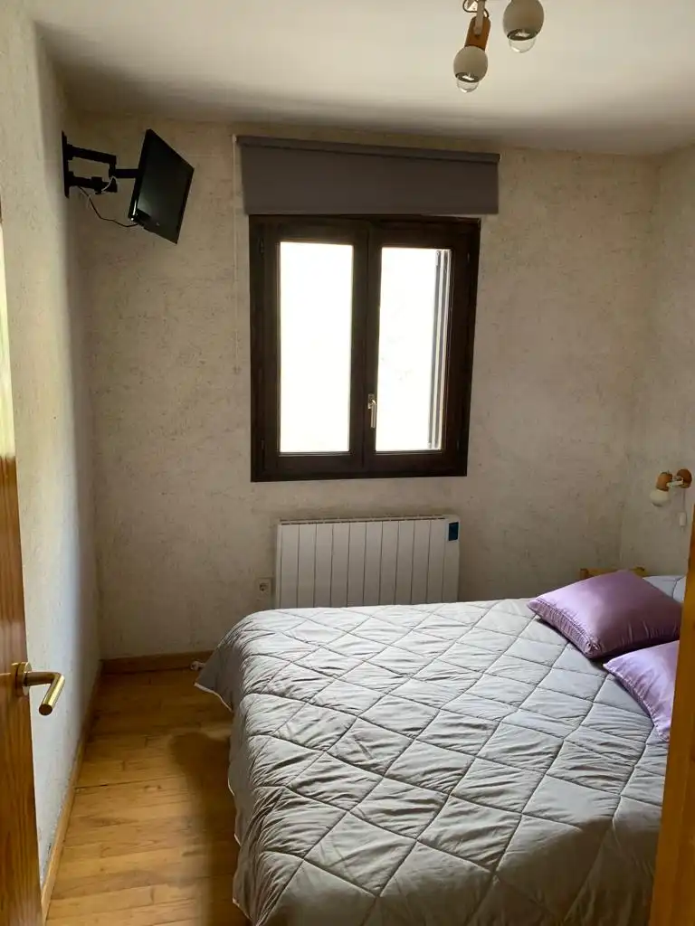 Bedroom of Flat for sale in La Vall de Boí  with Air Conditioner, Heating and Storage room
