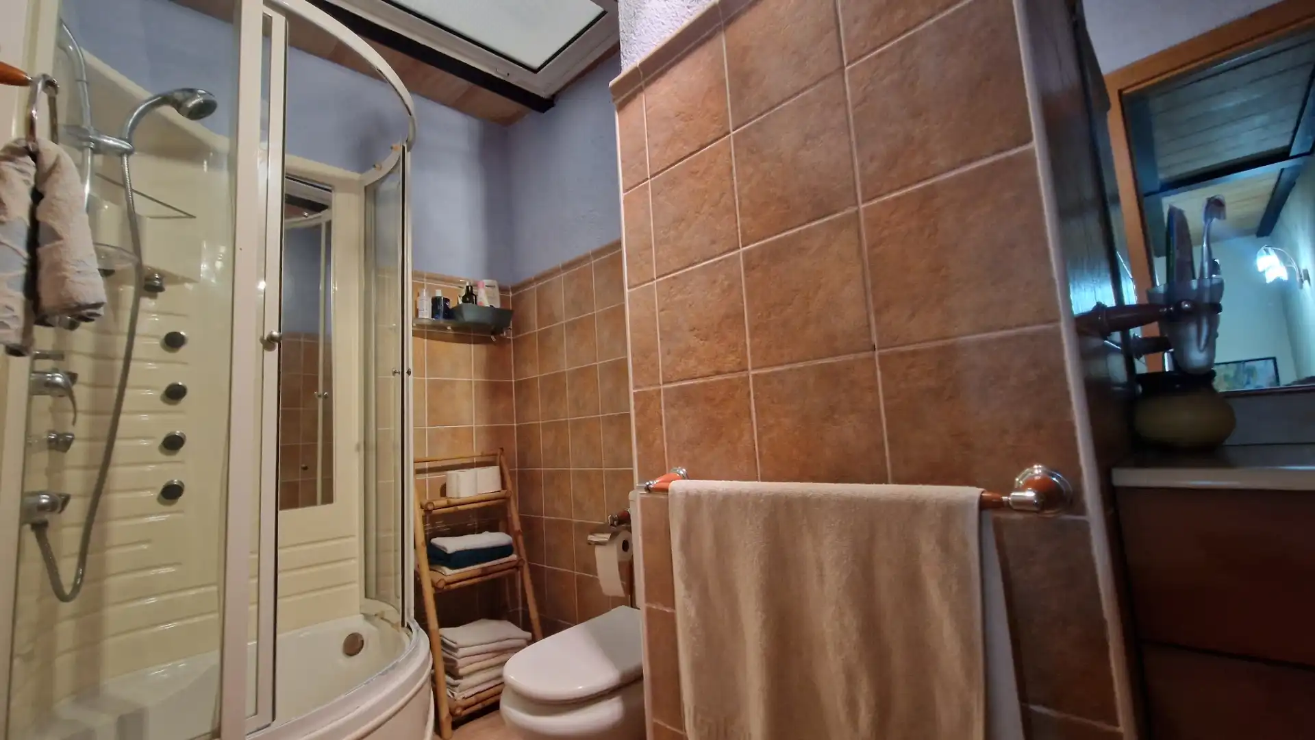 Baño de Casa adosada en venta en Palafolls con Aire acondicionado, Calefacción y Jardín privado