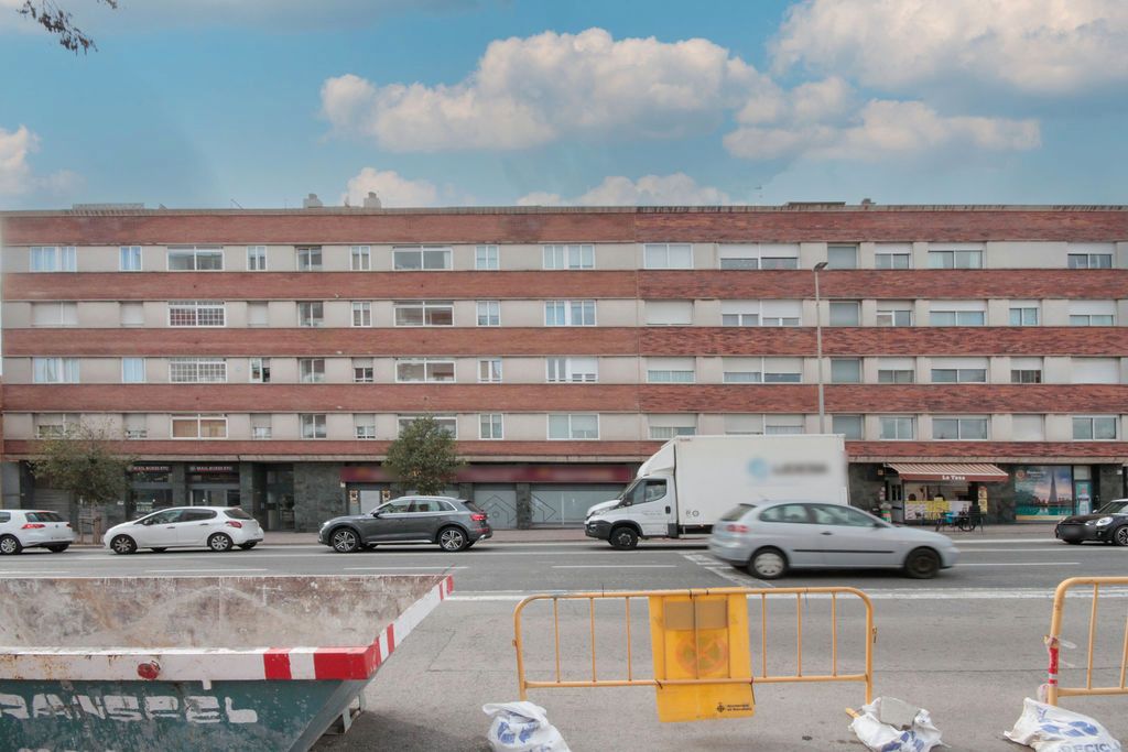 Exterior view of Premises to rent in Sabadell