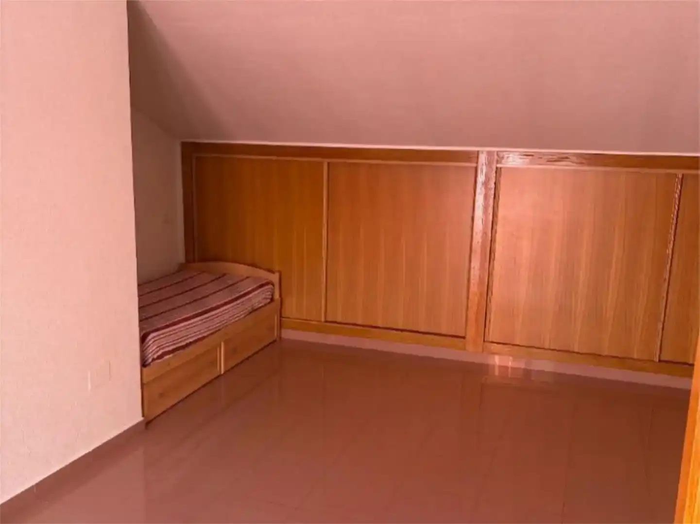 Dormitori de Casa adosada en venda en  Murcia Capital amb Aire condicionat i Balcó