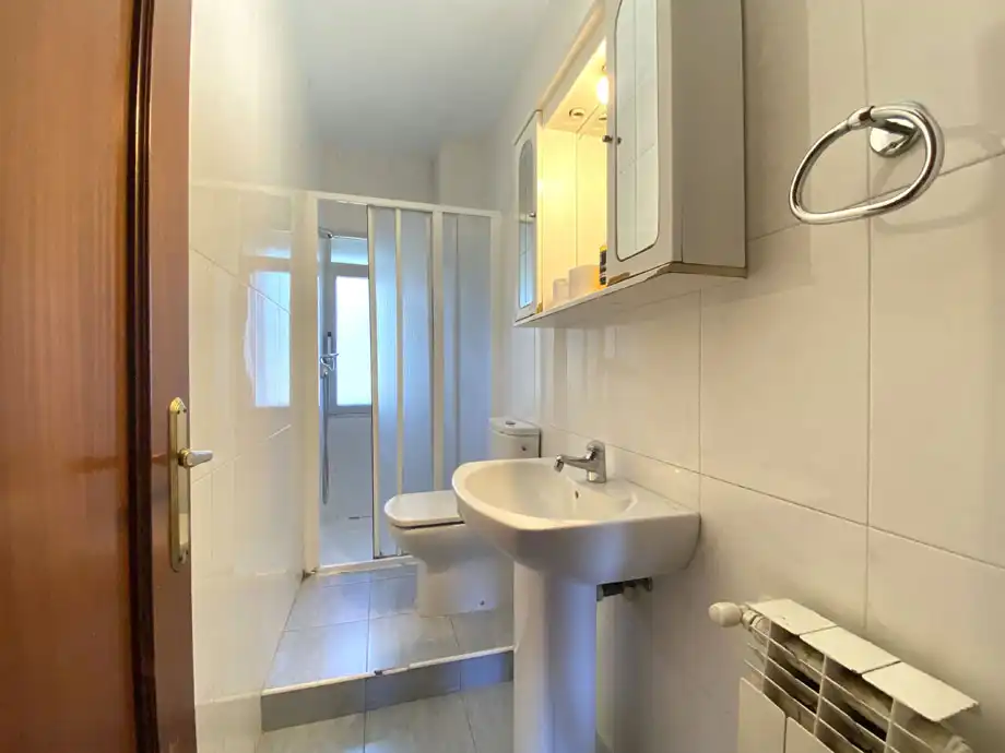 Baño de Piso en venta en Vitoria - Gasteiz con Calefacción, Parquet y Terraza