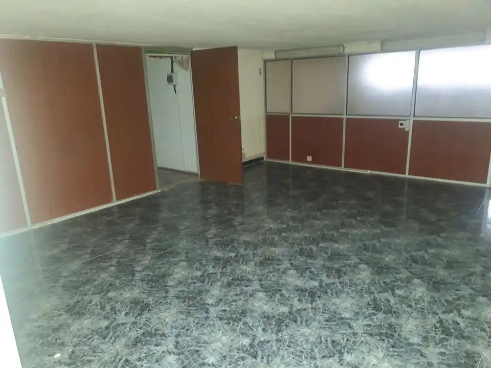 Business premises for sale in Este, imagen 8
