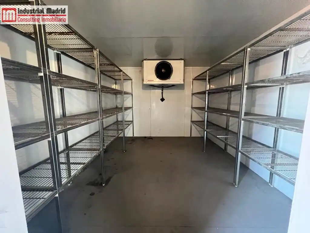 Industrial building for sale in Zona Industrial, imagen 8