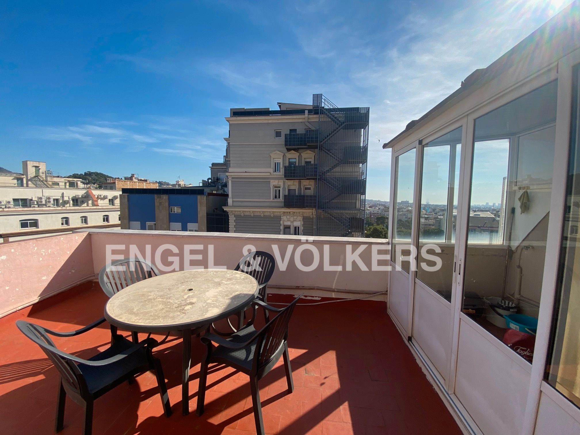 Terrassa de Local en venda en  Barcelona Capital amb Aire condicionat i Terrassa