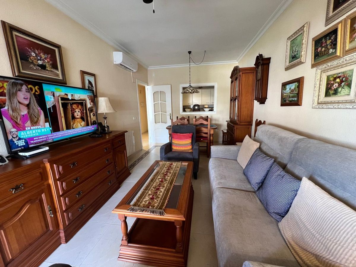 Living room of Apartment for sale in Fuengirola  with Air Conditioner, Heating and Terrace