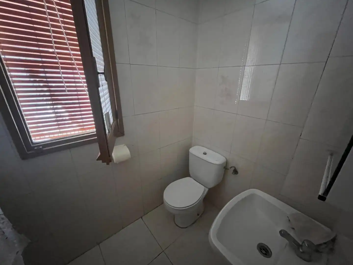 Planta baixa en venda a Almansa