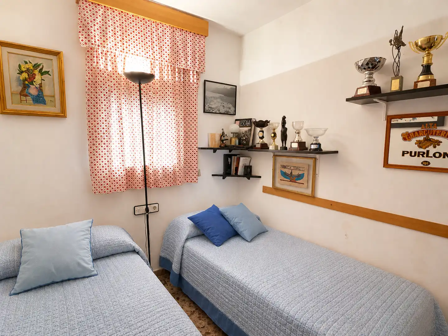 Dormitori de Dúplex en venda en L'Escala amb Calefacció, Terrassa i Moblat