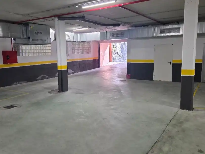 Parking de Garaje de alquiler en Poio