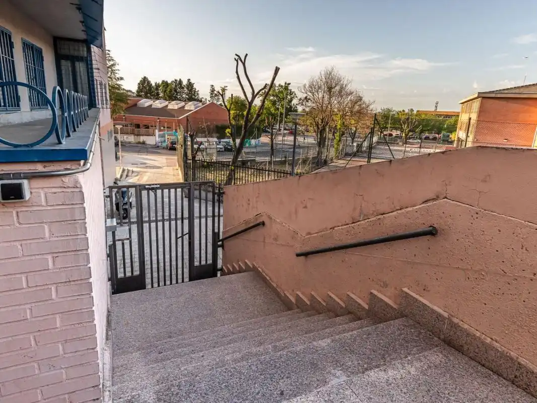 Exterior view of Commercial properties for sale in Coslada  with Heating and Terrace