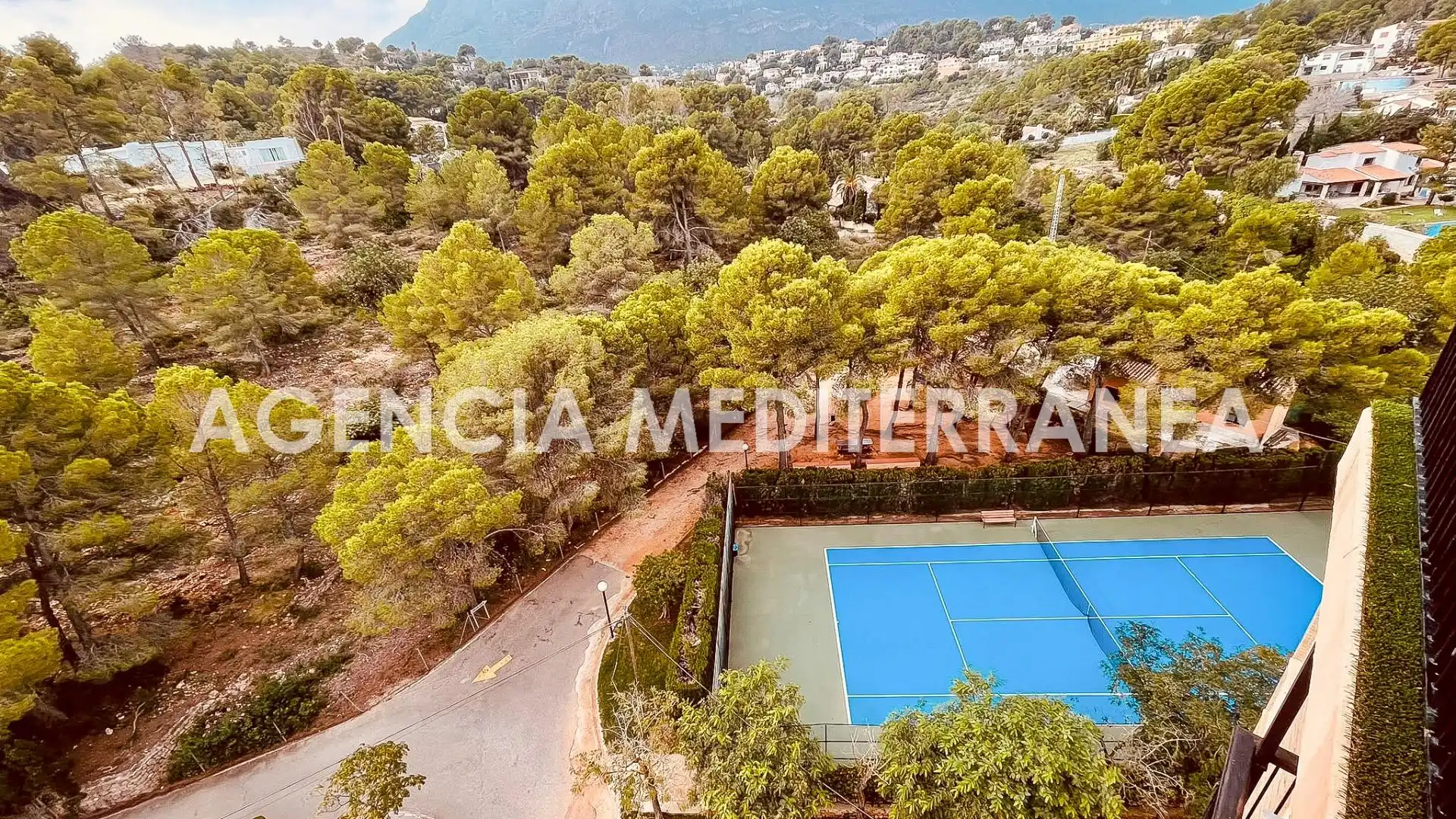 Apartamento con terraza en venta en Las Rotas / Les Rotes, imagen 31