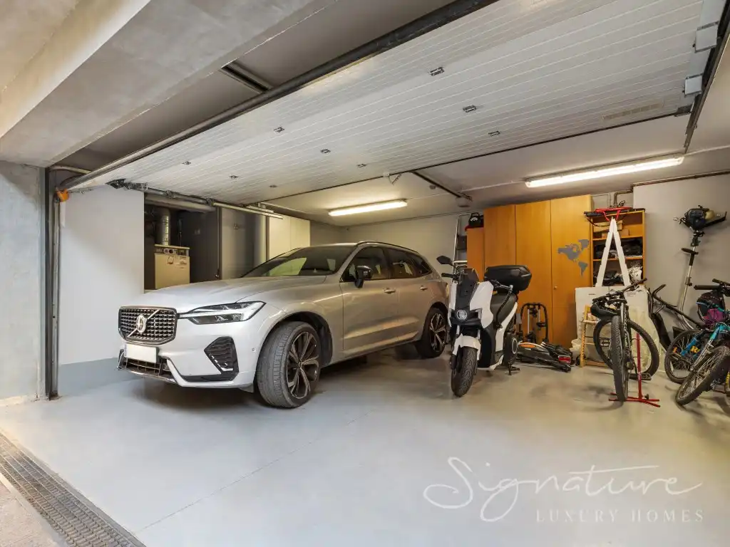 Parking de Casa o chalet en venta en Sant Cugat del Vallès con Aire acondicionado, Jardín privado y Terraza