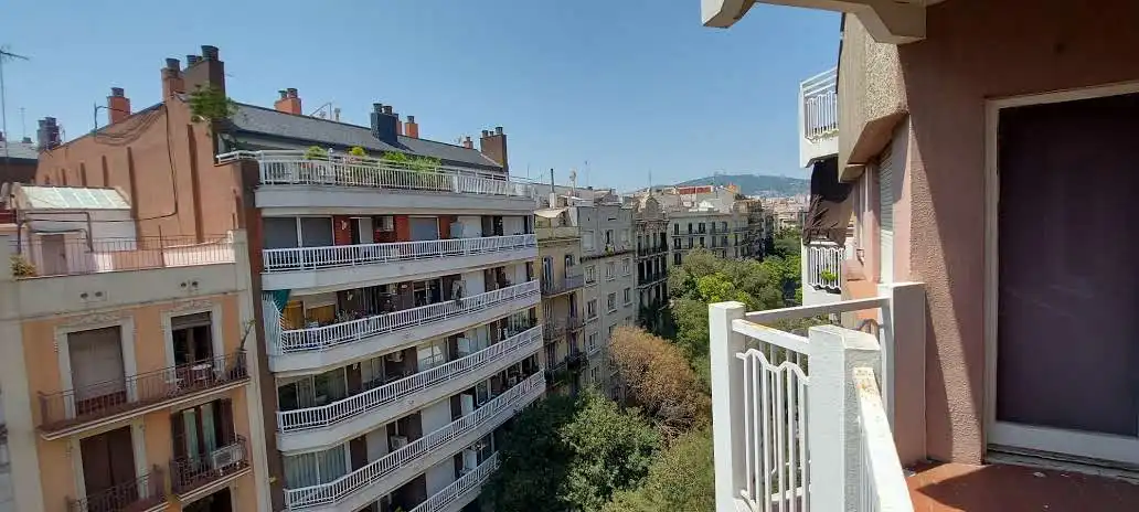 Pis amb terrassa en venda a Carrer de Girona, imagen 11