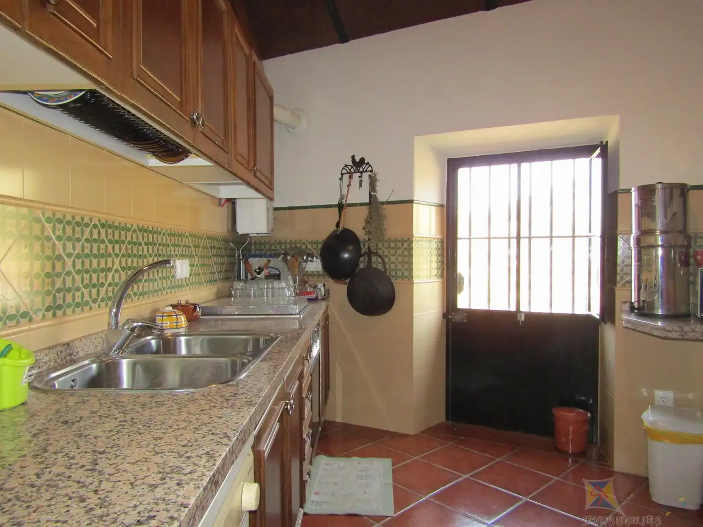 Cocina de Finca rústica en venta en Encinasola