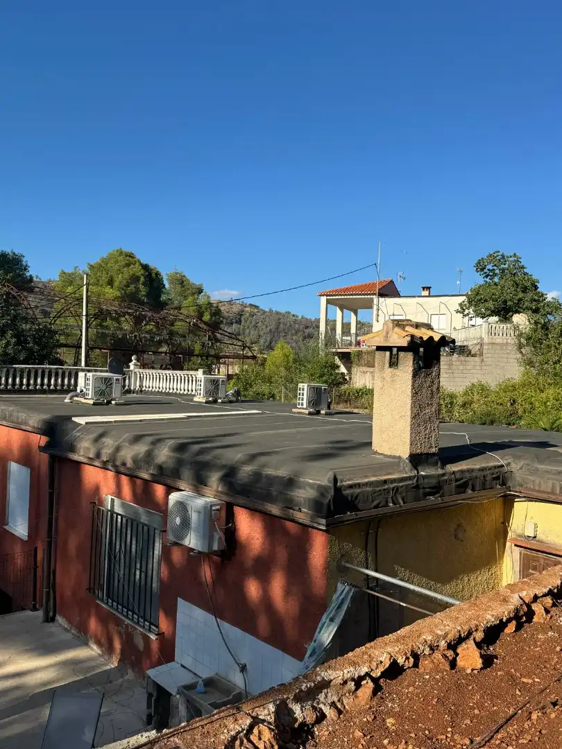 Vista exterior de Casa o chalet en venta en Vilallonga / Villalonga con Aire acondicionado, Jardín privado y Terraza