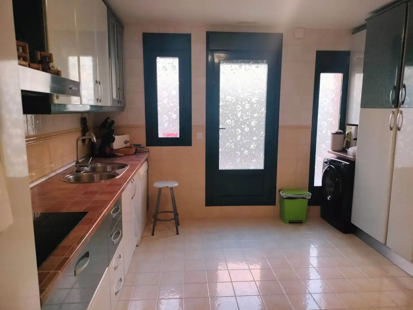 Cuina de Casa adosada en venda en Argamasilla de Calatrava amb Aire condicionat, Calefacció i Terrassa
