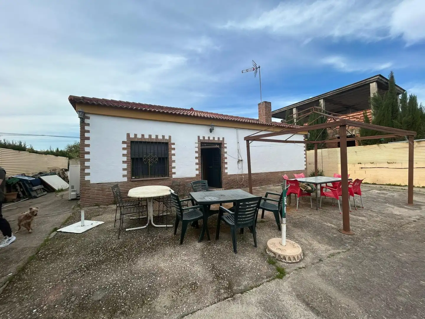Exterior view of Houses for sale in Córdoba  with Air Conditioner, Swimming Pool and Furnished