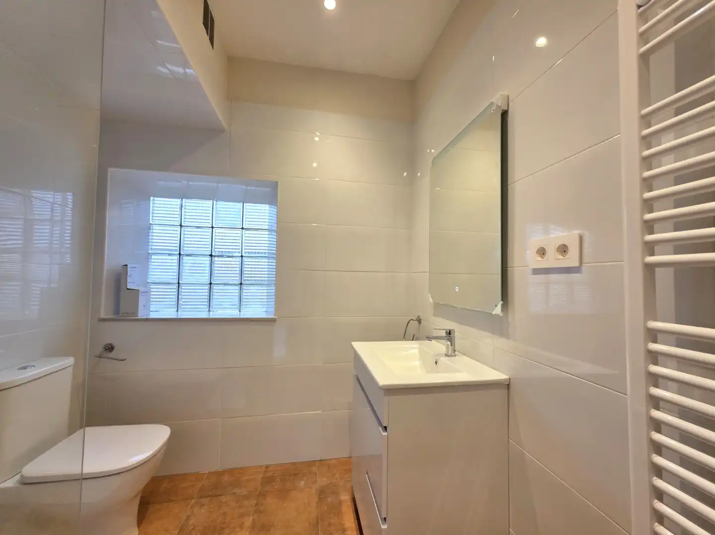 Bany de Casa o xalet de lloguer en Siero amb Calefacció, Parquet i Terrassa