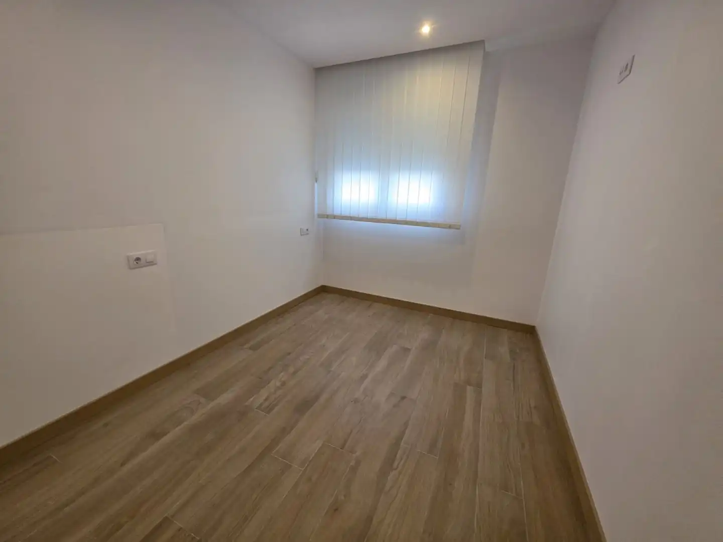 Bedroom of Flat for rent in A Coruña Capital   with Furnished