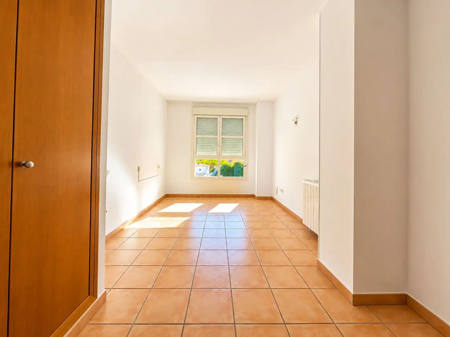 Mini appartamento con terrazza in affitto a Montañar - El Arenal, imagen 7