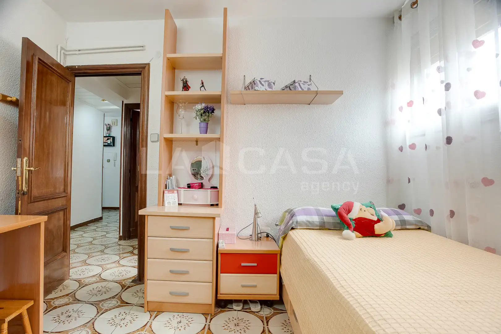 Habitación de Piso en venta en Barcelona con Calefacción, Trastero y Balcón