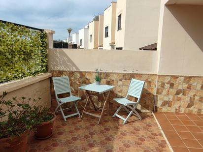 Terrassa de Casa adosada en venda en Vélez-Málaga amb Aire condicionat, Terrassa i Balcó