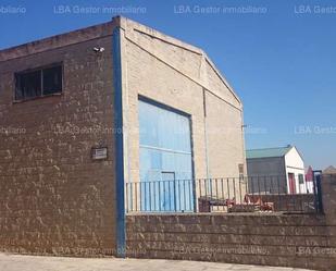 Vista exterior de Nau industrial en venda en Baños de la Encina