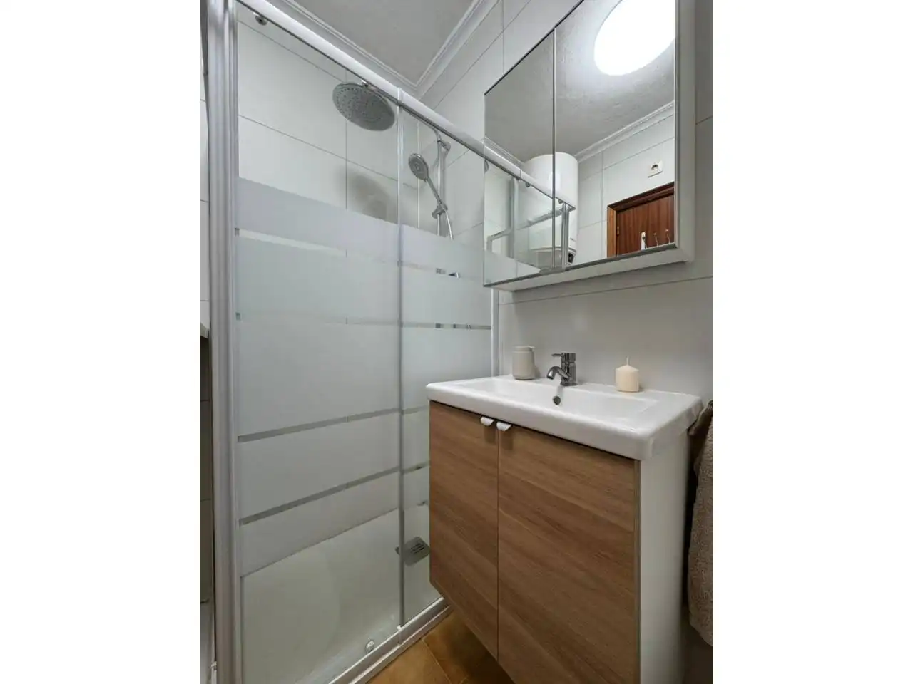Bathroom of Apartments for sale in Santa Pola  with Air Conditioner, Terrace and Furnished