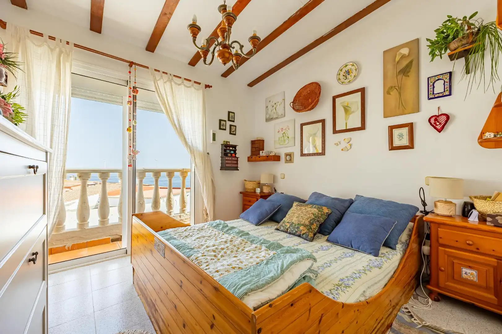 Habitación de Casa adosada en venta en Telde con Terraza, Trastero y Piscina