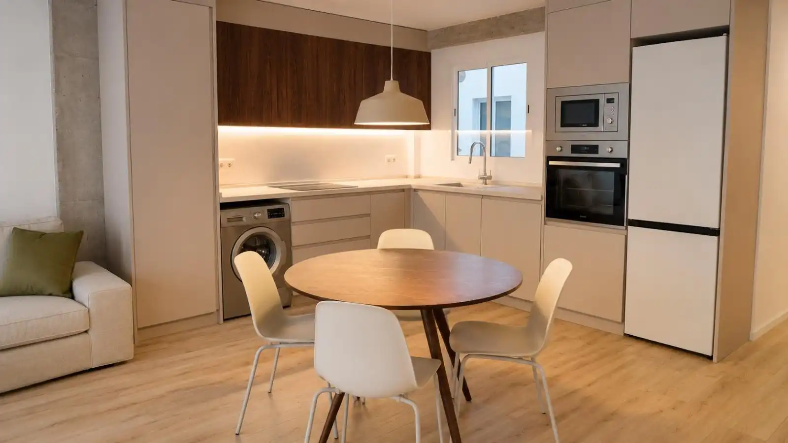 Küche von Wohnung zur Miete in Valencia mit Klimaanlage, Heizung und Möbliert