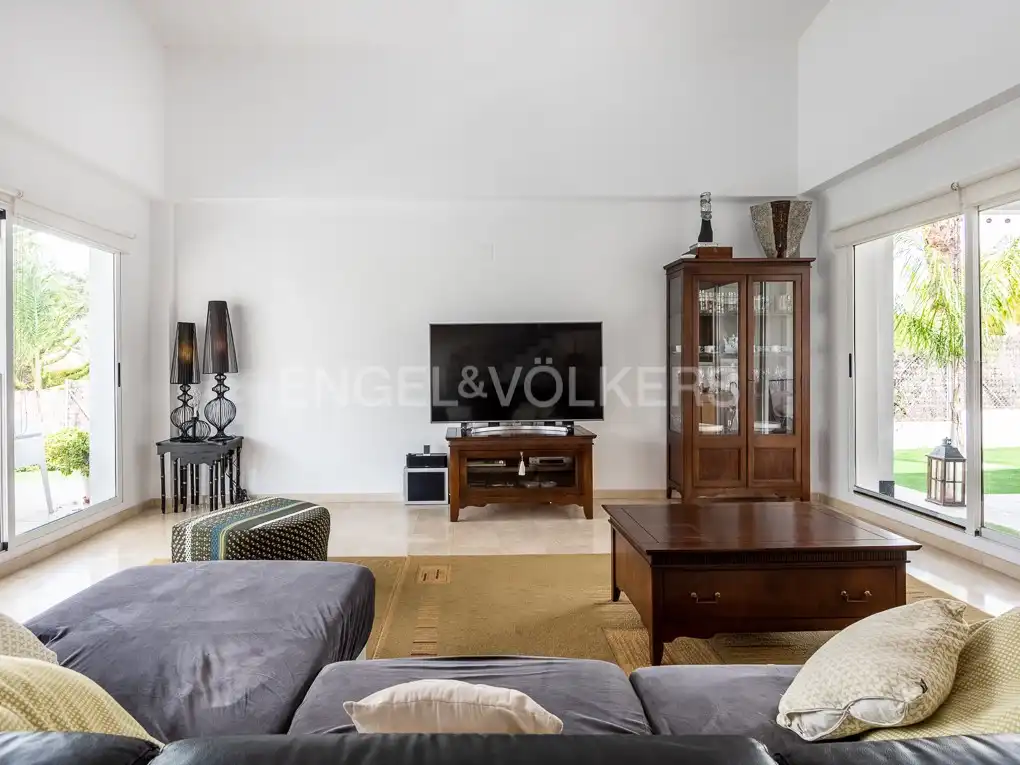 Sala d'estar de Casa o xalet de lloguer en Bétera amb Aire condicionat, Calefacció i Jardí privat