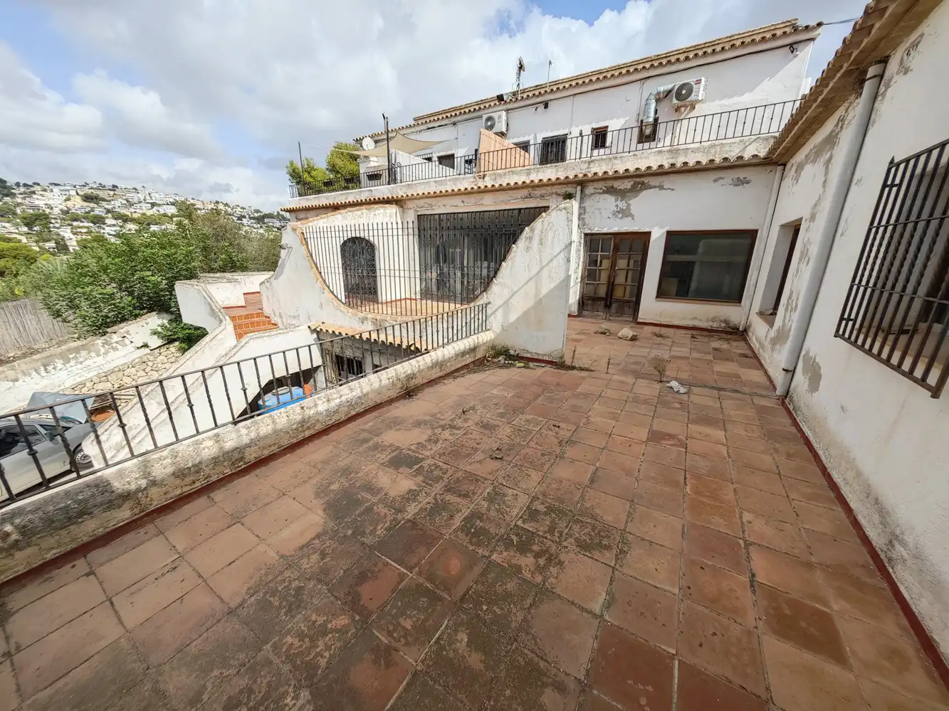 Außenansicht von Geschaftsraum zum Verkauf in Moraira mit Terrasse