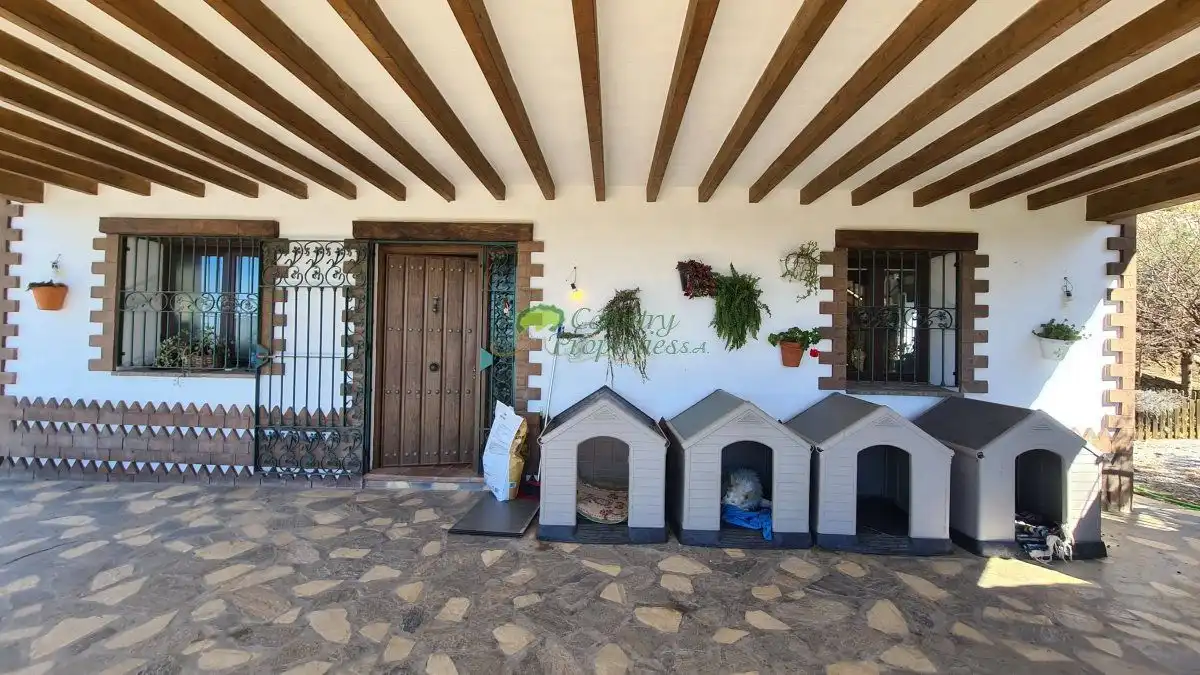 Finca rústica en venda en Canillas de Albaida amb Aire condicionat, Calefacció i Jardí privat