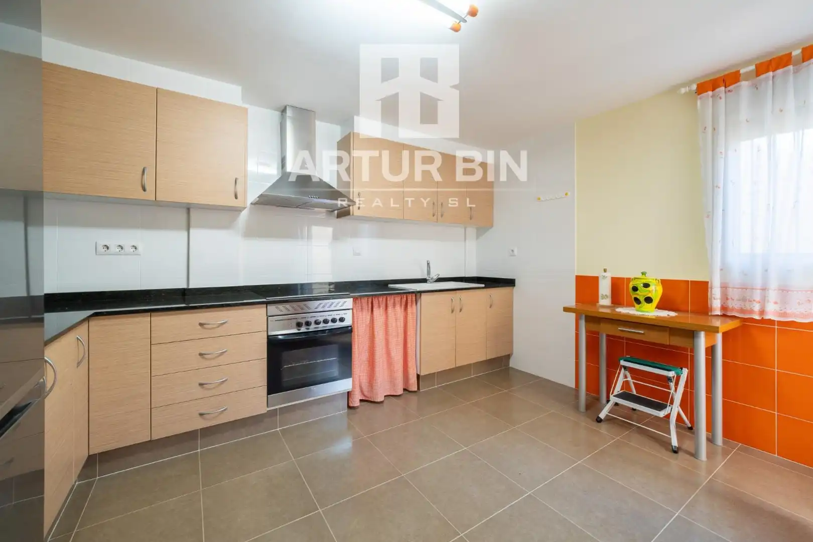 Cocina de Casa adosada en venta en Alzira con Aire acondicionado, Calefacción y Terraza