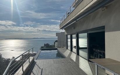 Piscina de Casa o xalet en venda en Roses amb Aire condicionat, Calefacció i Jardí privat