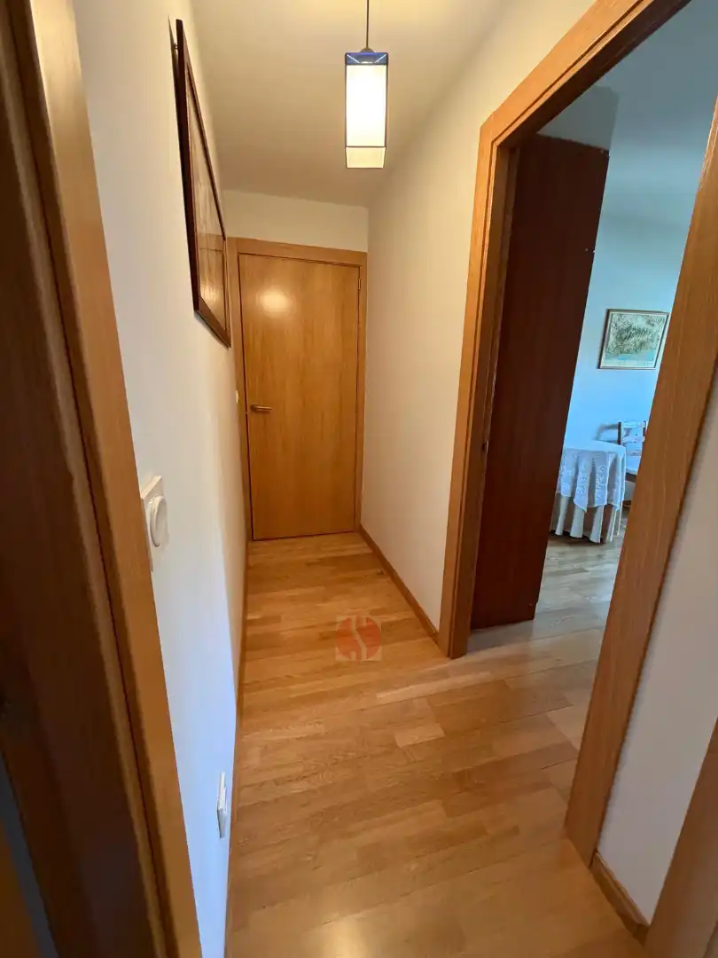 Ático en venta en Granada con Calefacción, Parquet y Terraza