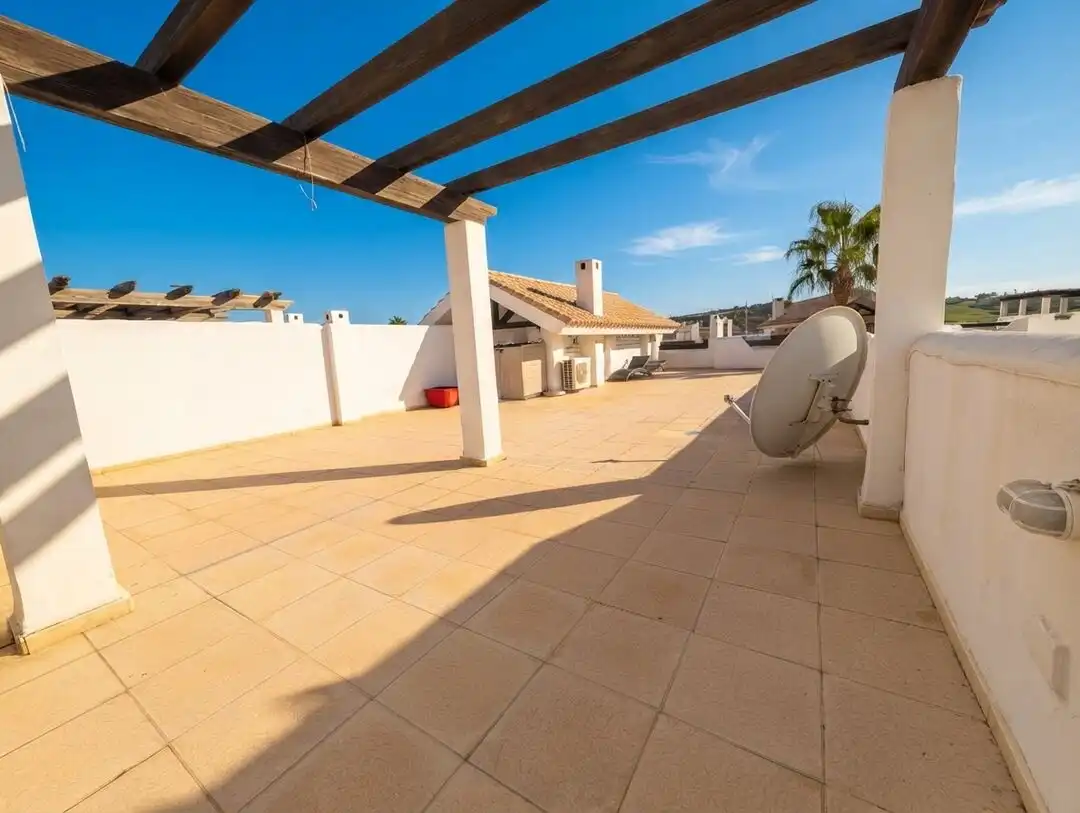 Terrace of Attic for sale in La Alcaidesa  with Air Conditioner, Heating and Terrace