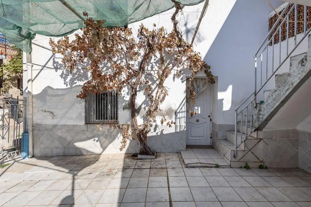 Vista exterior de Casa o chalet en venta en Monachil con Trastero y Balcón