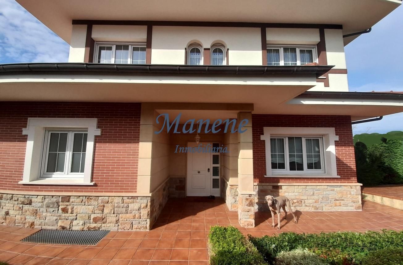 Exterior view of House or chalet for sale in Sopelana  with Heating, Terrace and Alarm