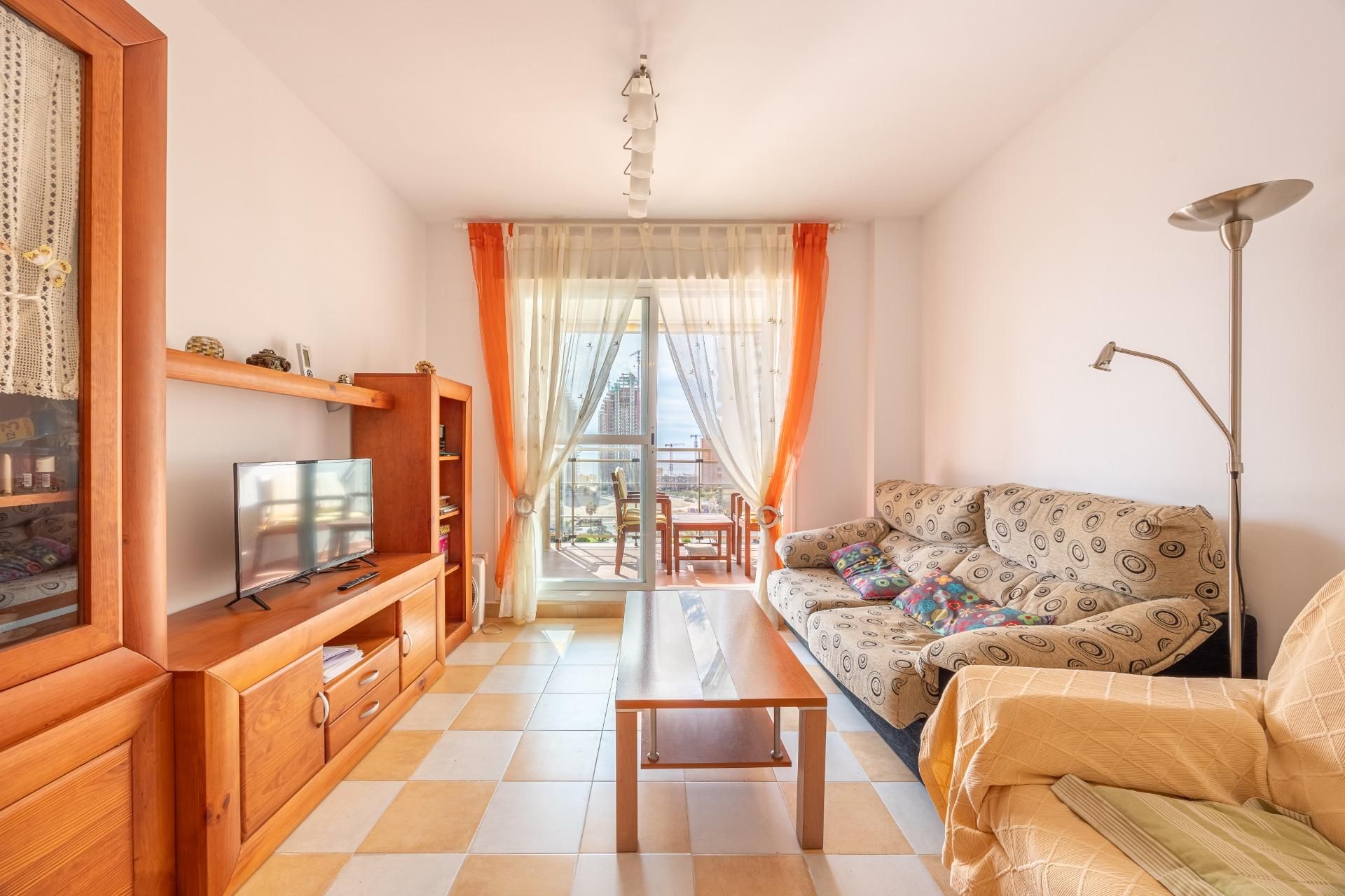 Living room of Apartment for sale in Benidorm  with Air Conditioner, Heating and Terrace
