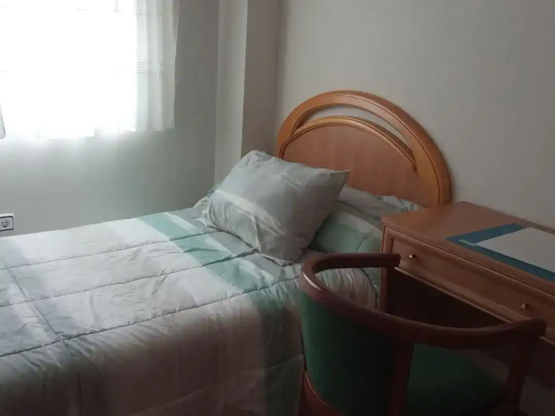 Habitación de Piso de alquiler en Porta Nova