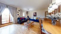 Living room of Flat for sale in Pozuelo de Alarcón  with Heating, Terrace and Storage room