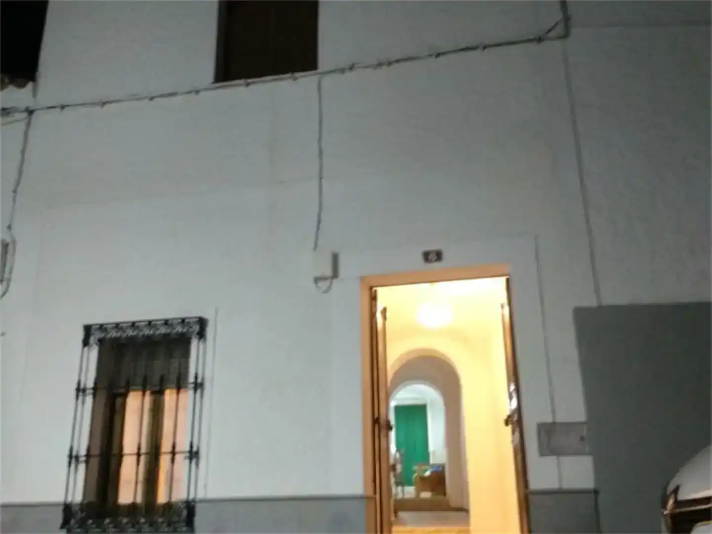 Casa adosada en venta en Feria con Trastero, Lavadora y Microondas