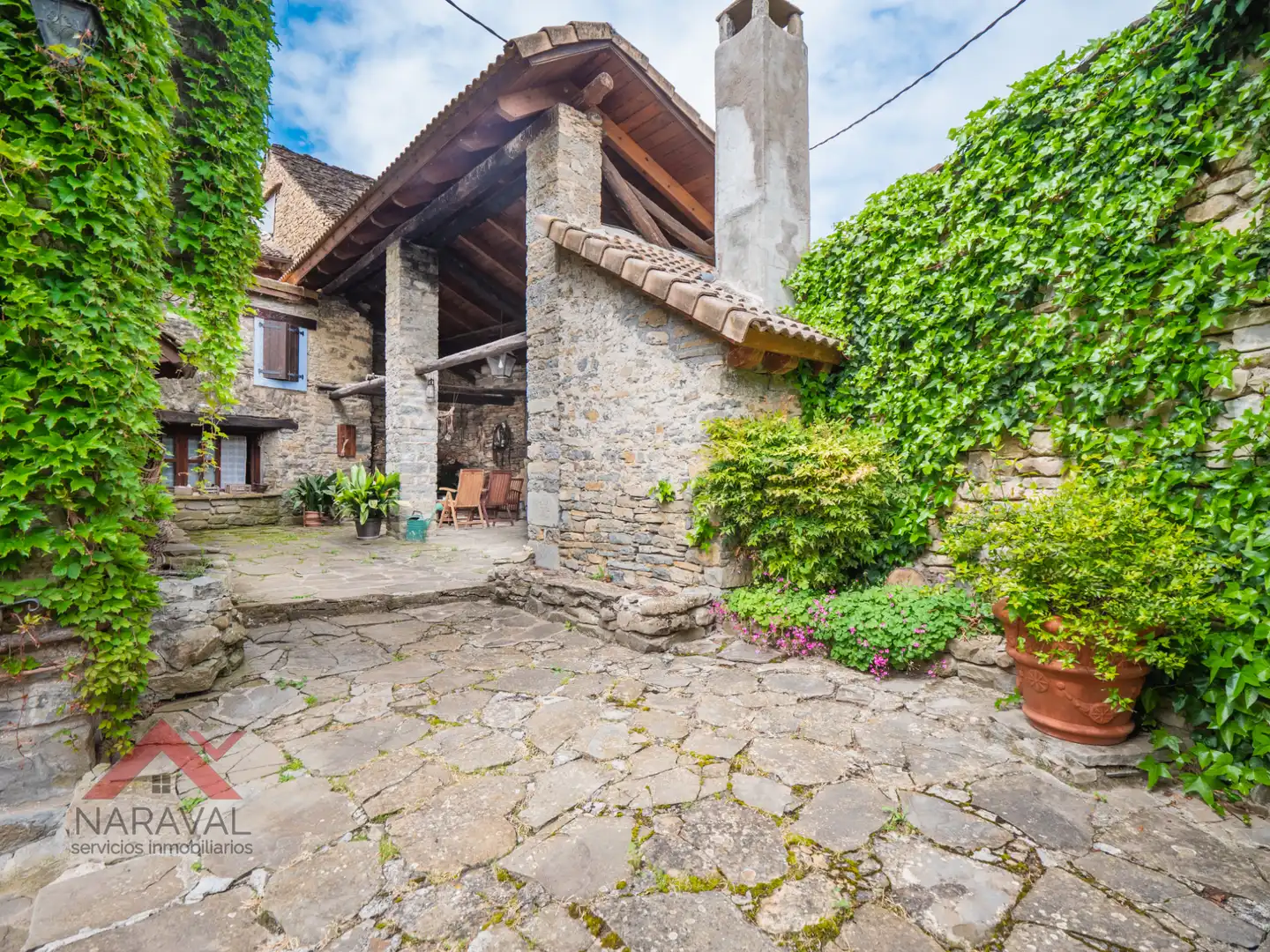 Vista exterior de Casa o chalet en venta en Fiscal con Aire acondicionado, Calefacción y Jardín privado